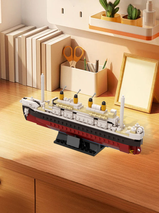 MOC-187066 Titanic