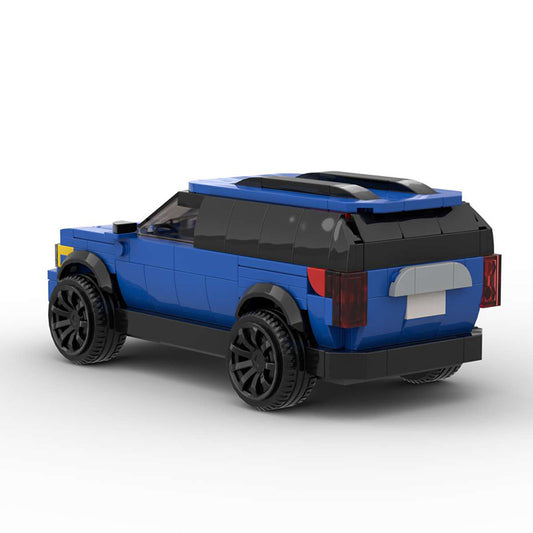MOC-105009 Ford Explorer - White