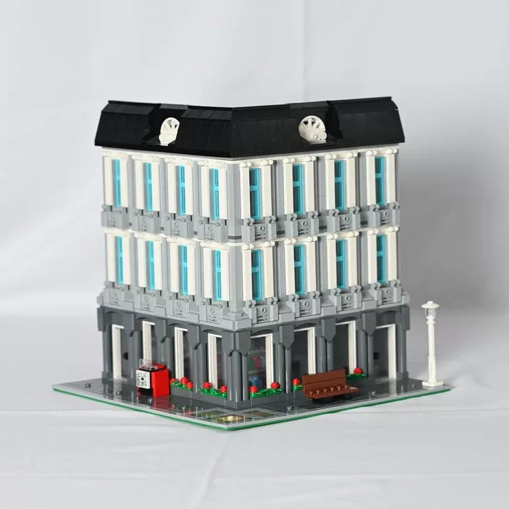 MOC-135809 Modular corner store building