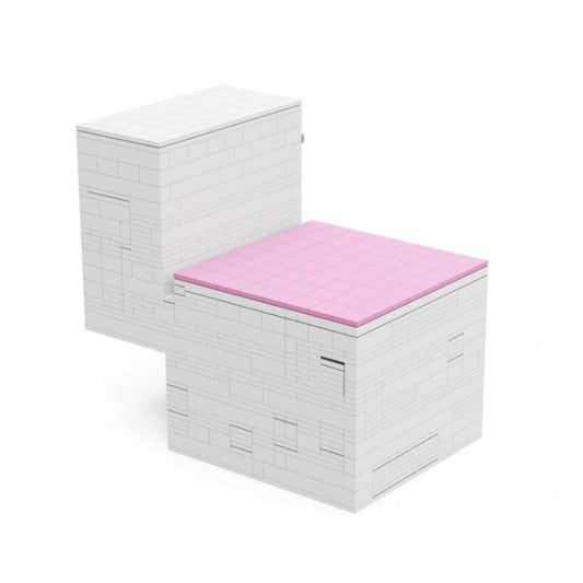 The dark grid toilet in hiding things