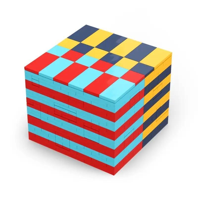MOC-64913 The Candy Box Puzzle