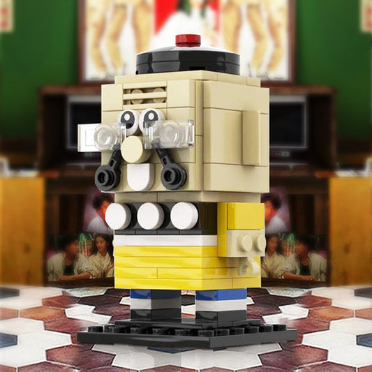 MOC-138017 Old Master Q (Old Master Q)