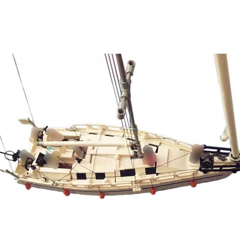 MOC-5186 Lego Sailboat