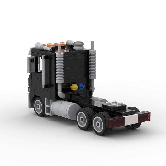 MOC-15602 Old semi truck