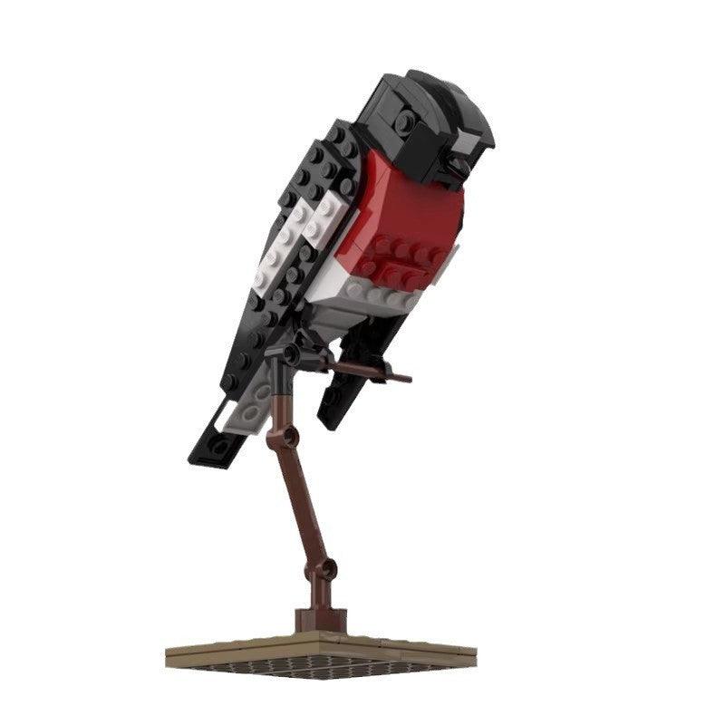 MOC-74117 Scarlet Robin