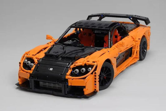 MOC-57488 Han's Mazda RX-7 VeilSide Fortune (1:8)