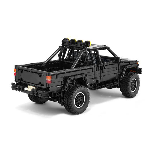 MOC-112058 Toyota 4x4 SR5 Xtracab Truck / Hilux Pickup - Back to the Future - EXTRA DETAILED Version
