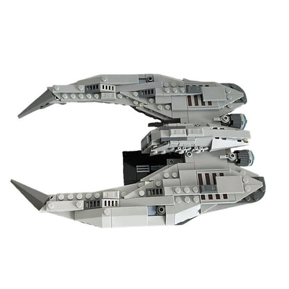 MOC-235513 Battlestar Galactica Cylon Raider 2004