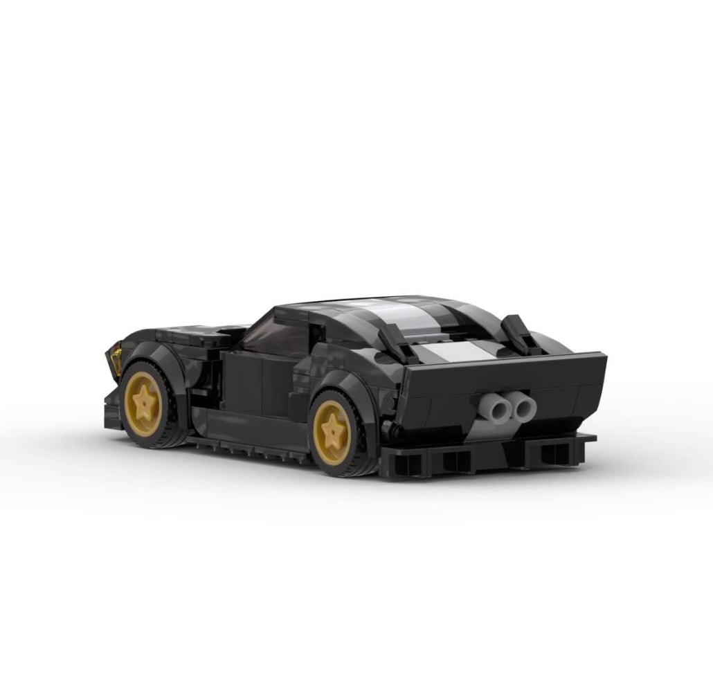Amazon.co.jp: マイスト1/18 2017 フォード GT 2017 Ford GT グリーン系 : おもちゃ