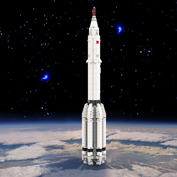 MOC-102952 Proton K [1:110 Saturn V scale] with LK-1 circumlunar