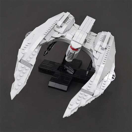 MOC-85569 MK II Cylon Raider - Minifig scale