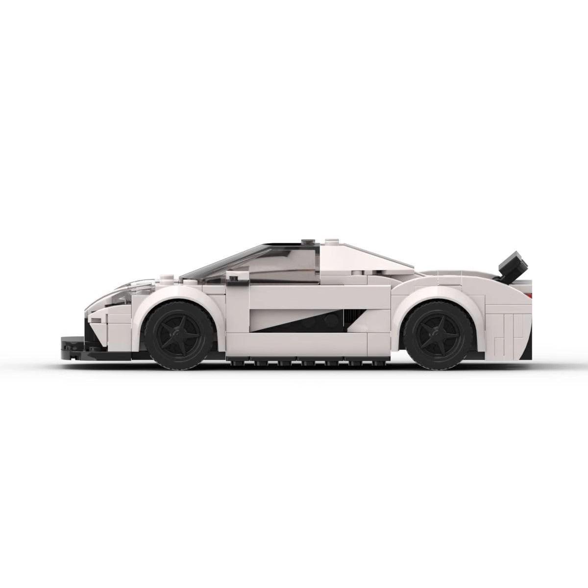 Kenisus regera