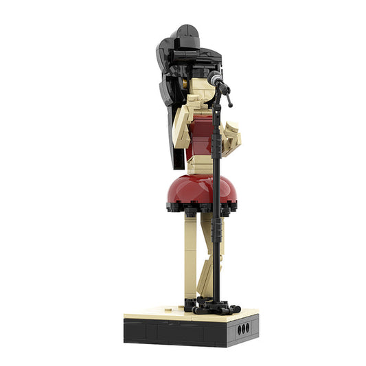 MOC-125488 Amy Winehouse