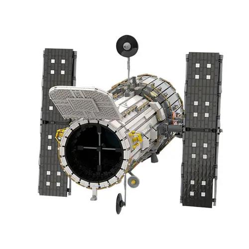 MOC-75987 Hubble Space Telescope 1:25 Scale